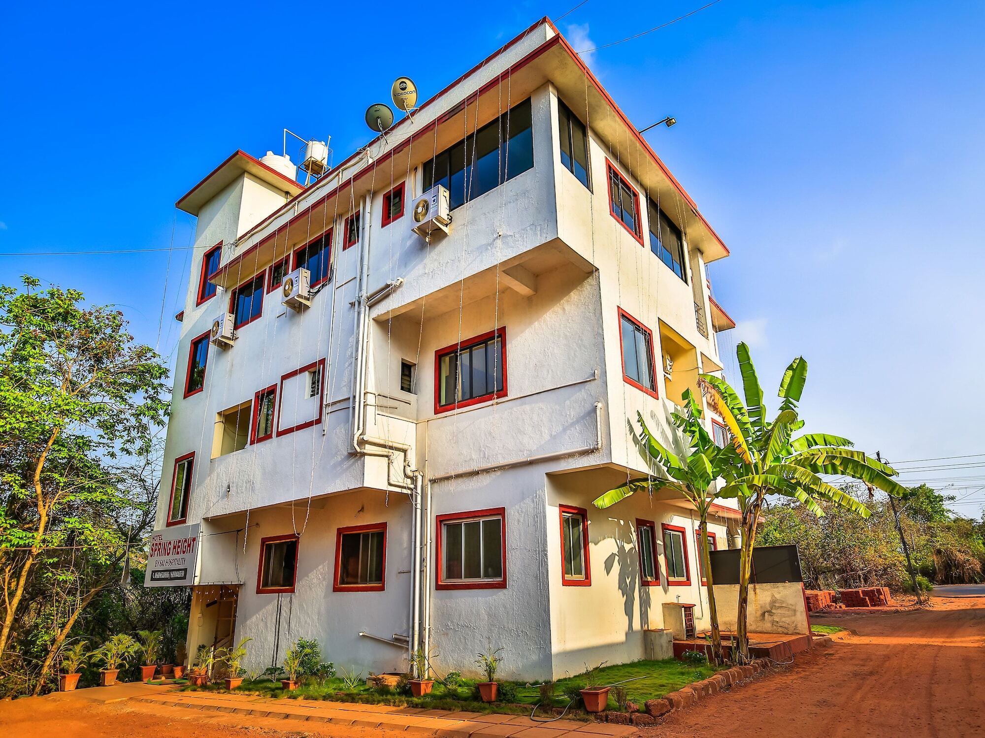 Oyo 14276 Hotel Spring Height Acaro المظهر الخارجي الصورة