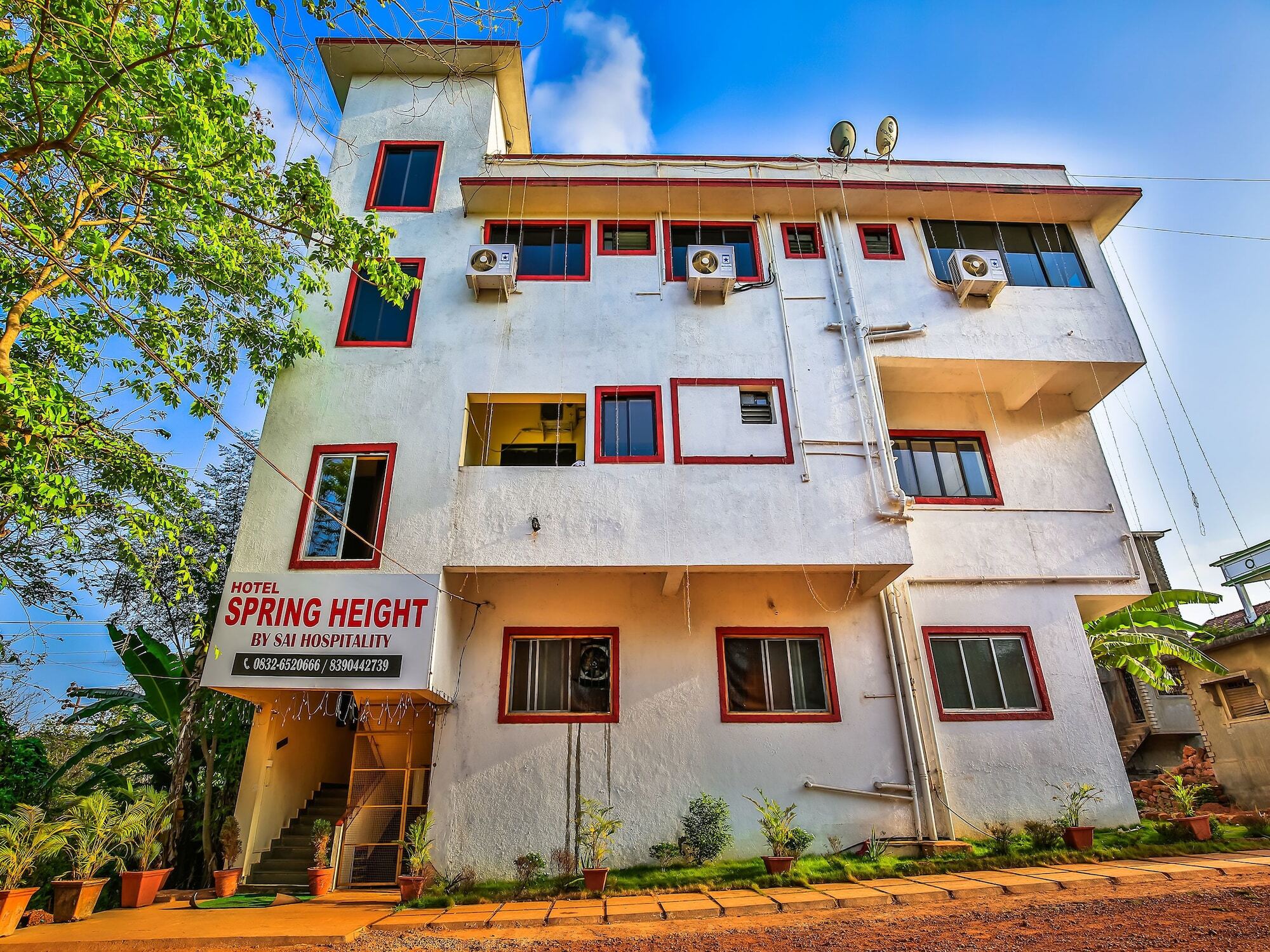 Oyo 14276 Hotel Spring Height Acaro المظهر الخارجي الصورة